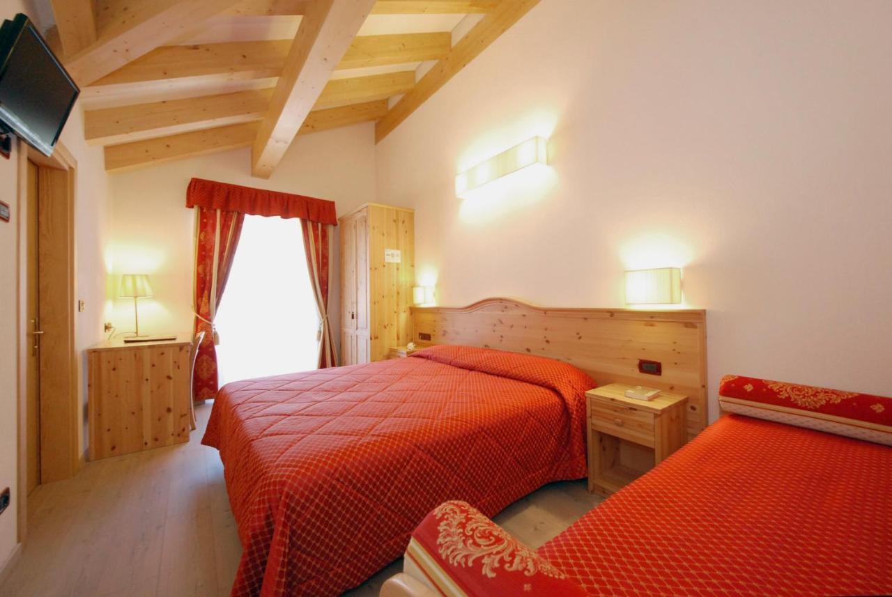 Hotel L'Ideale Moena Esterno foto