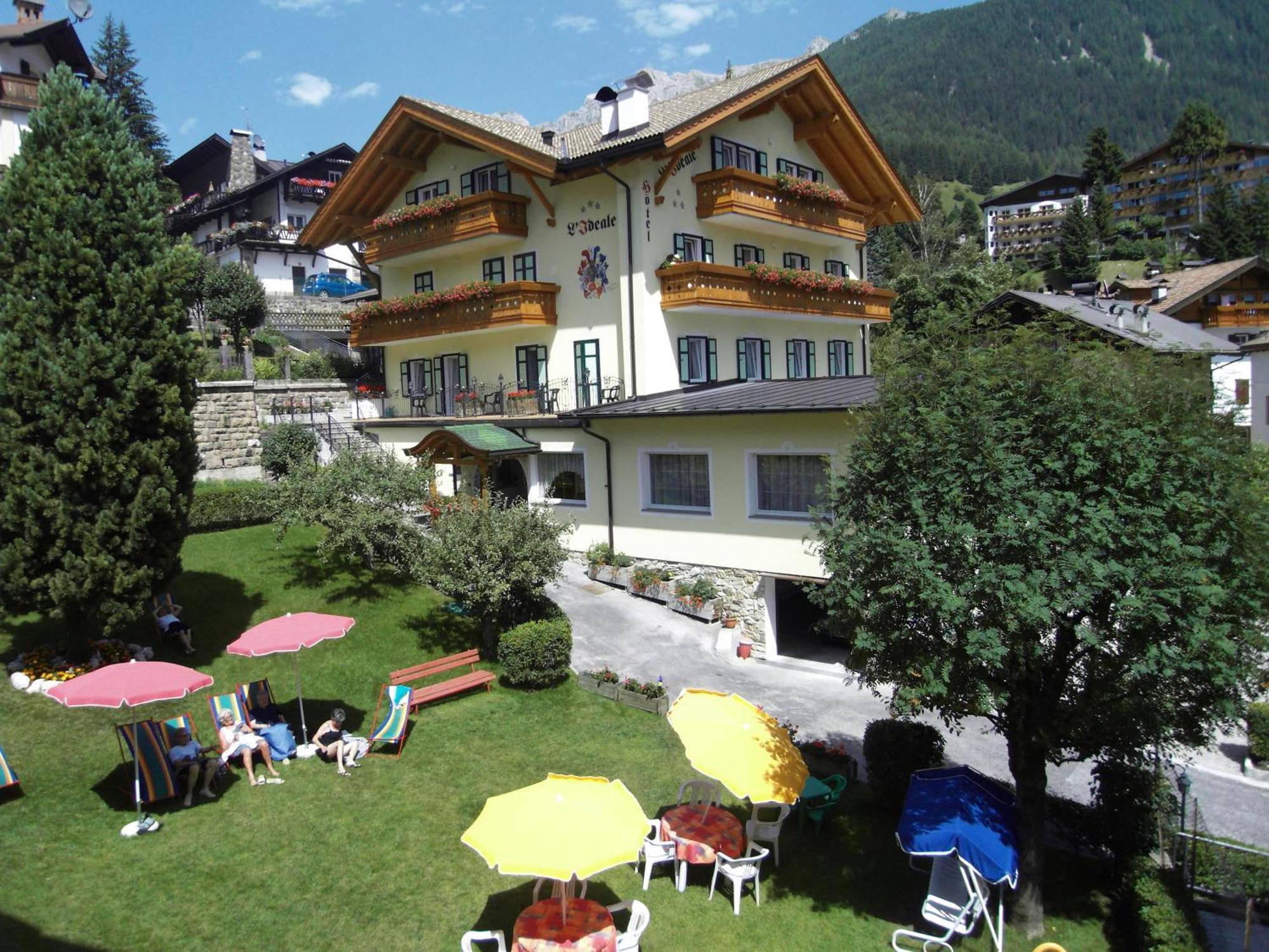 Hotel L'Ideale Moena Esterno foto