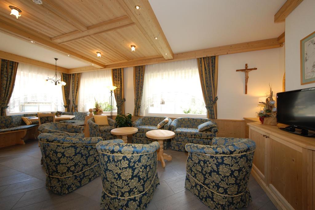 Hotel L'Ideale Moena Esterno foto